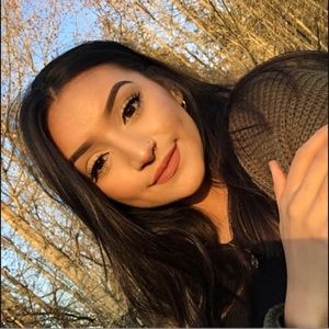 Meet your Posher, Cindy